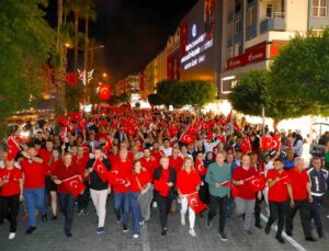 Alanya’da Cumhuriyet Bayramı’na büyük ilgi