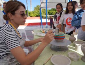 Öğrenciler, Erdemli Bilim Şenliği’nde buluştu