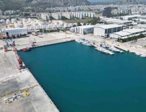 Antalya Serbest Bölge’nin yıllık ticaret hacmi ortalama 1,1 milyar dolara ulaştı