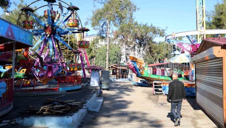 Adanalıların çocukluk hatıralarının olduğu lunapark kapandı