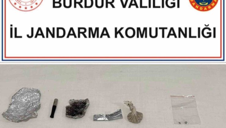 Burdur’da üzerinde uyuşturucu ile yakalandı