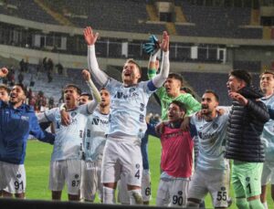 Trendyol Süper Lig: Atakaş Hatayspor: 1 – Adana Demirspor: 3 (Maç sonucu)