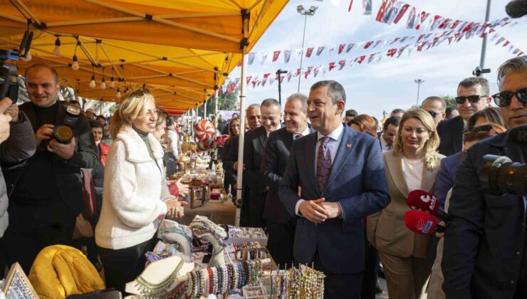 CHP Genel Başkanı Özel, Mersin’de üretici kadınlarla buluştu